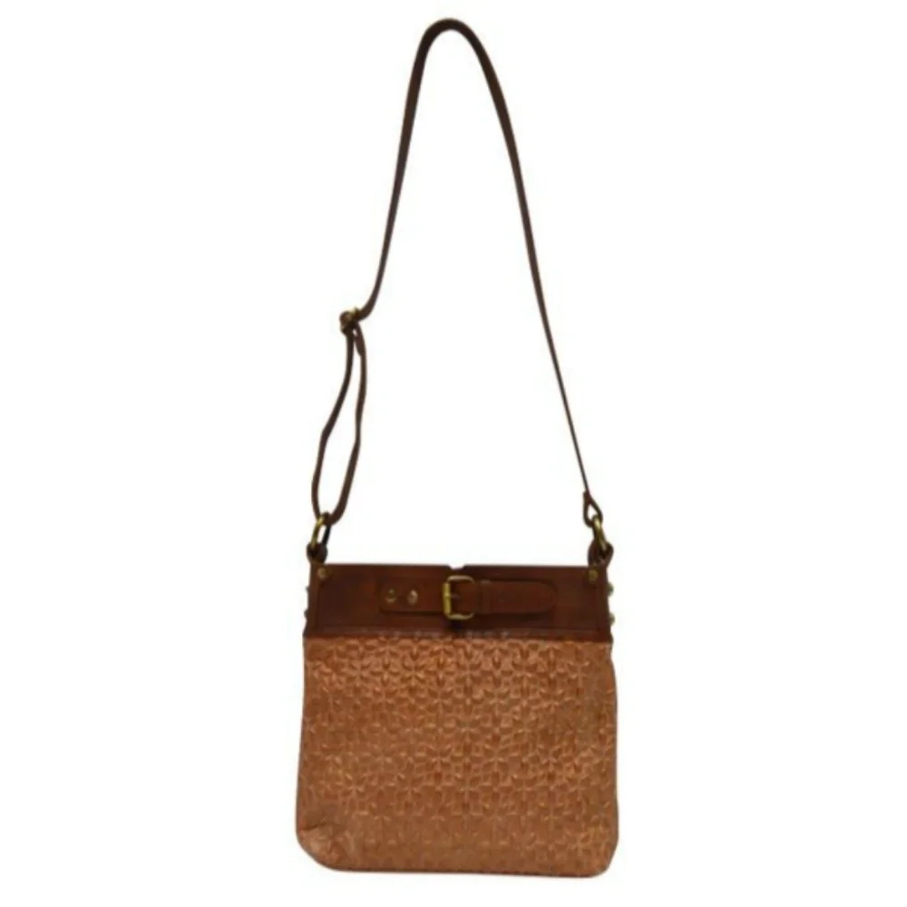 NWT Anabaglish Quilted Leather Crossbody Bag - Picture 2 of 4